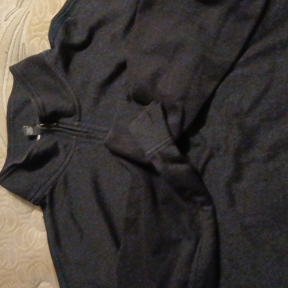 Long sleeve winter style shirt thick like a sweat shirt w/ zipper collar dark gr